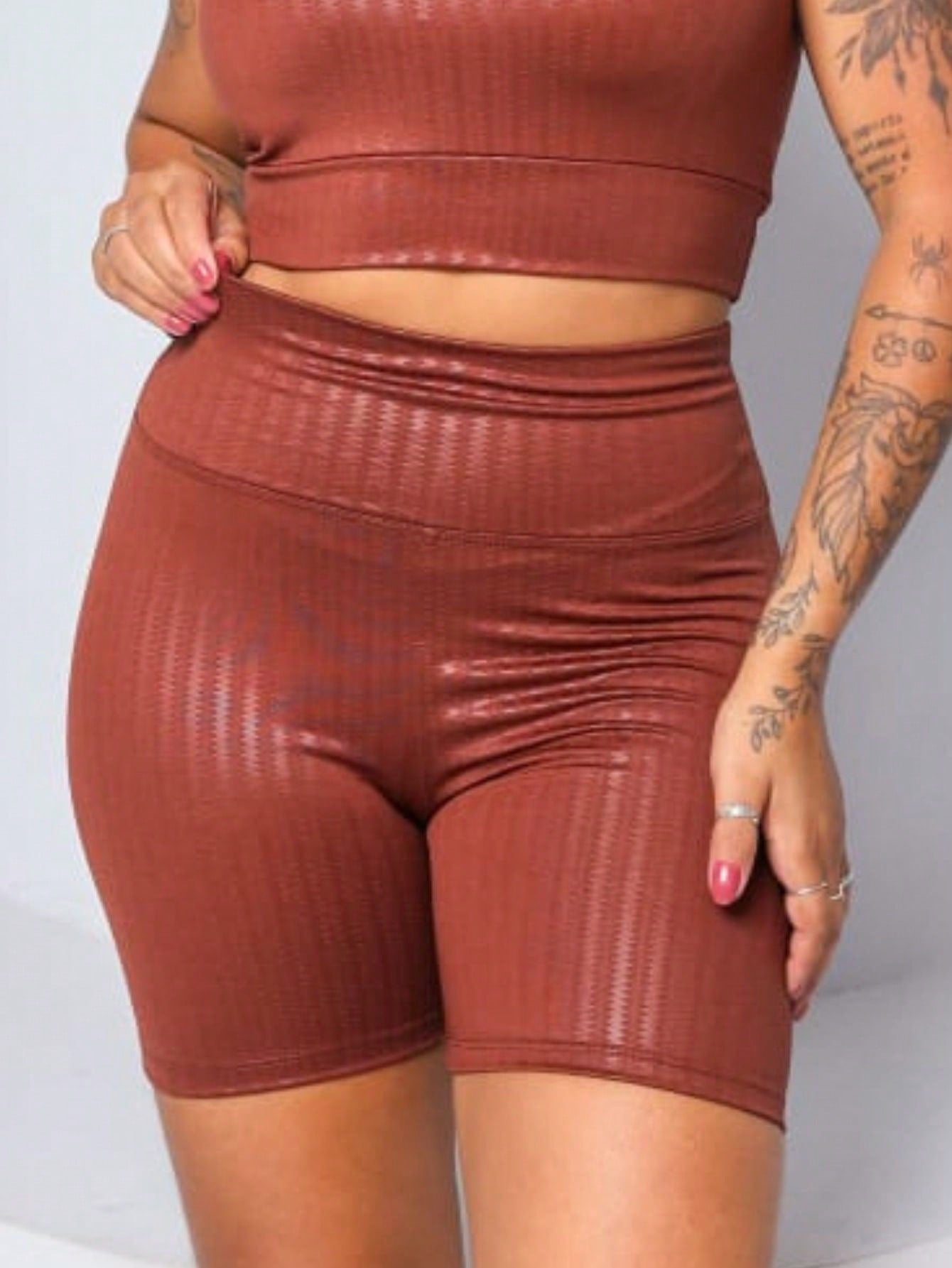 SHORTS PLUS SIZE ACADEMIA 3D MEIA COXA