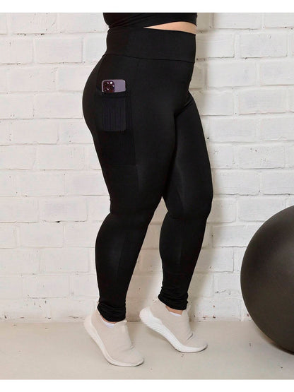 Calça com Bolso Intencional Plus Size Cintura Modeladora Nao fica Transparente
